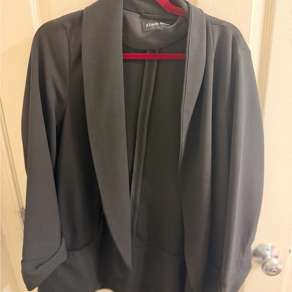 Black Rainn Elegant Black Blazer